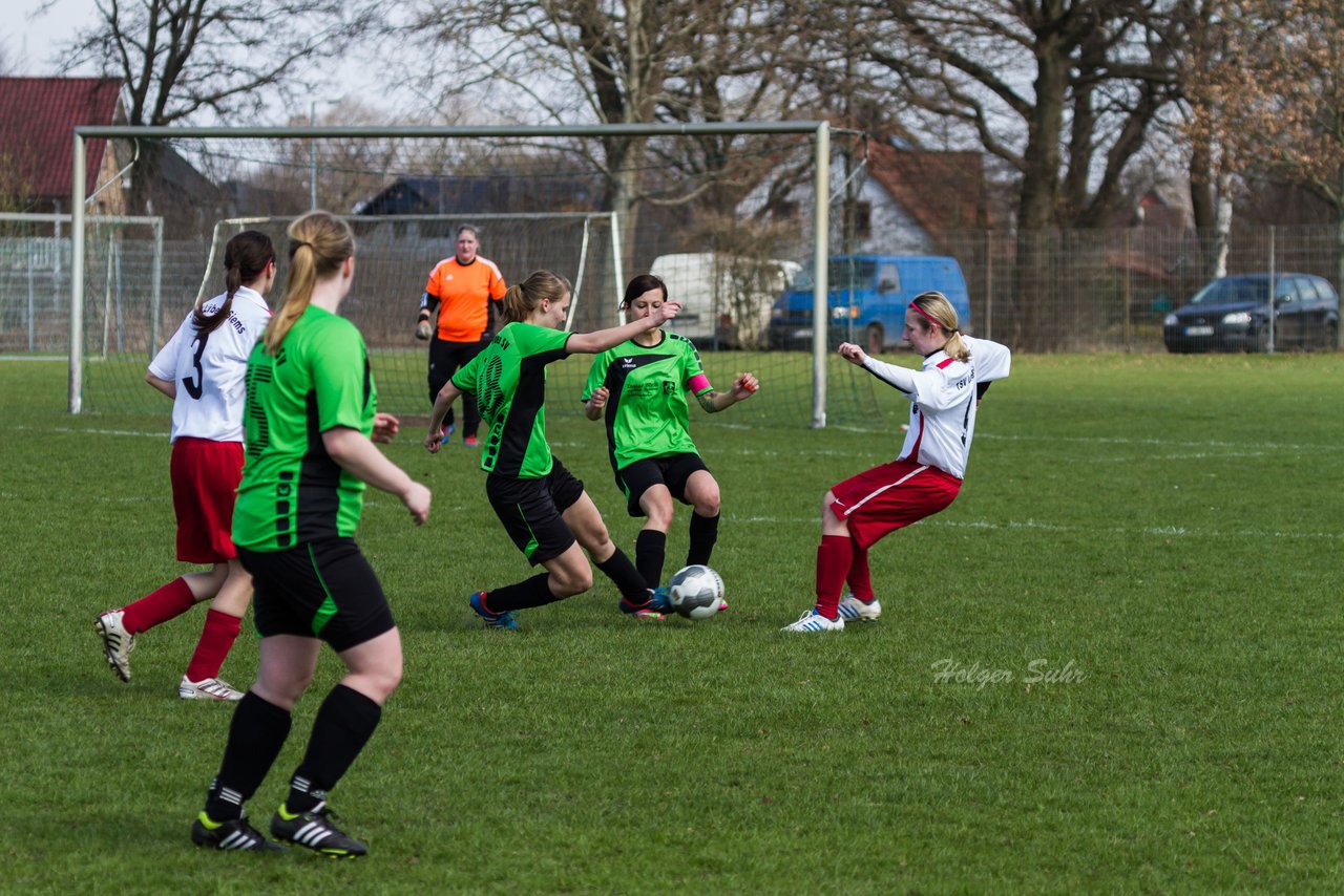 Bild 120 - Frauen Schmalfelder SV - TSV Siems : Ergebnis: 1:0